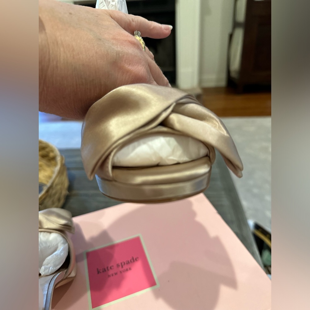 Brand New Kate Spade Blush Satin Heels with Bow - Picture 7 of 13